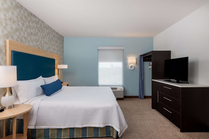 Room 16 of 33
