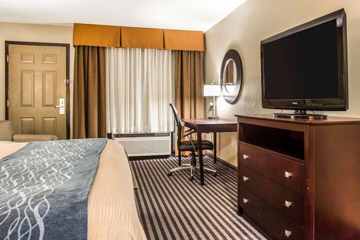 Room 14 of 27