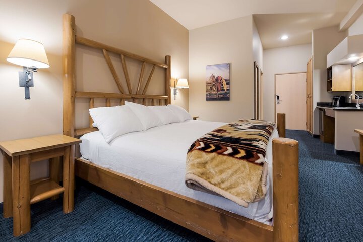 Best Western Plus Kentwood Lodge