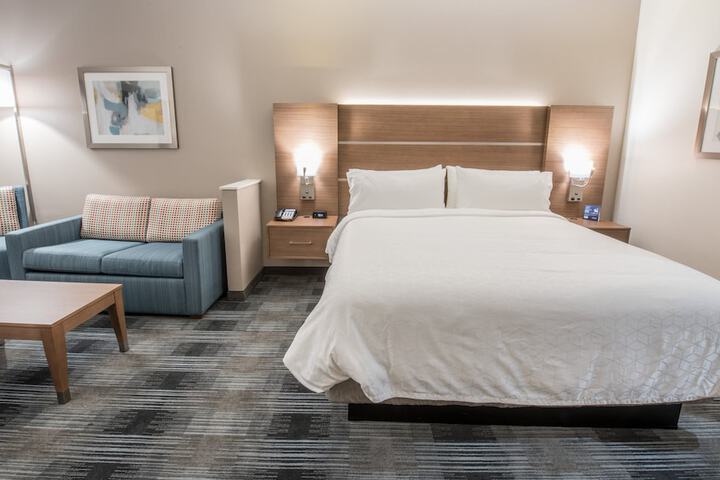 Room 20 of 72