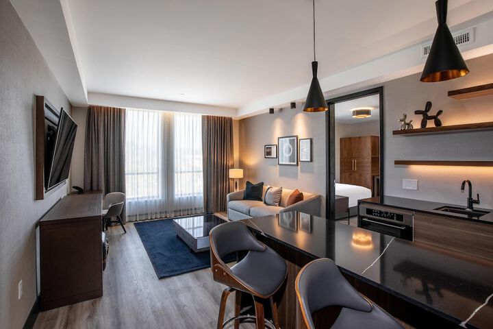 The Glenmark Glendale, a Tribute Portfolio Hotel