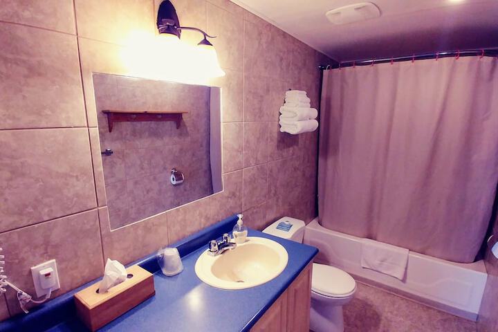 River Heights Motel