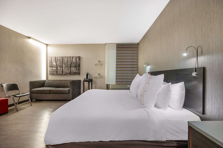 Vīb Best Western Springfield