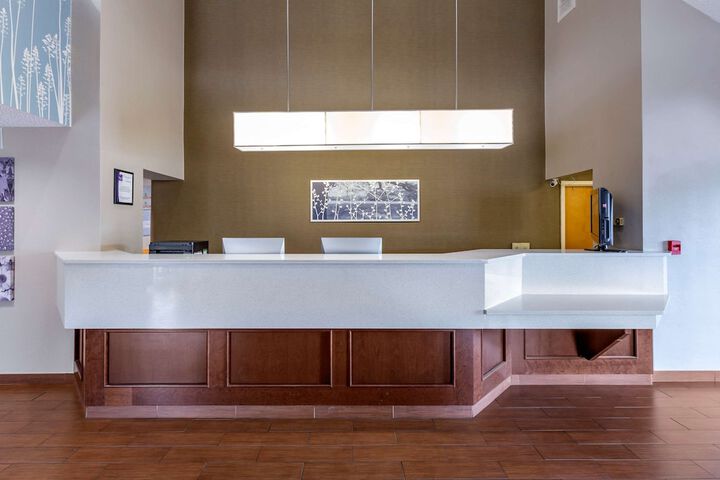 Hotel Interior 11 of 29