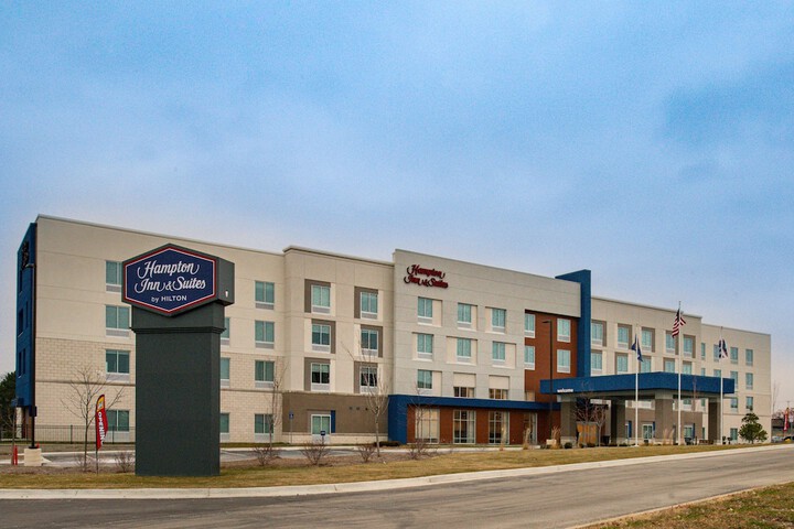 Hotel 2 of 69