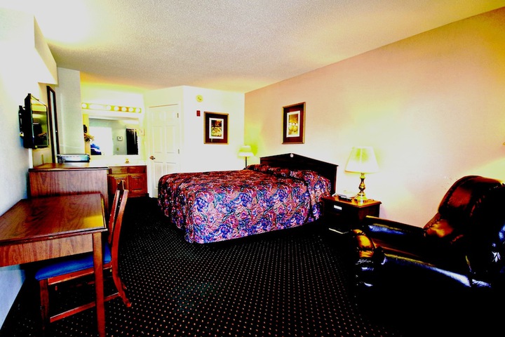 Room 10 of 39