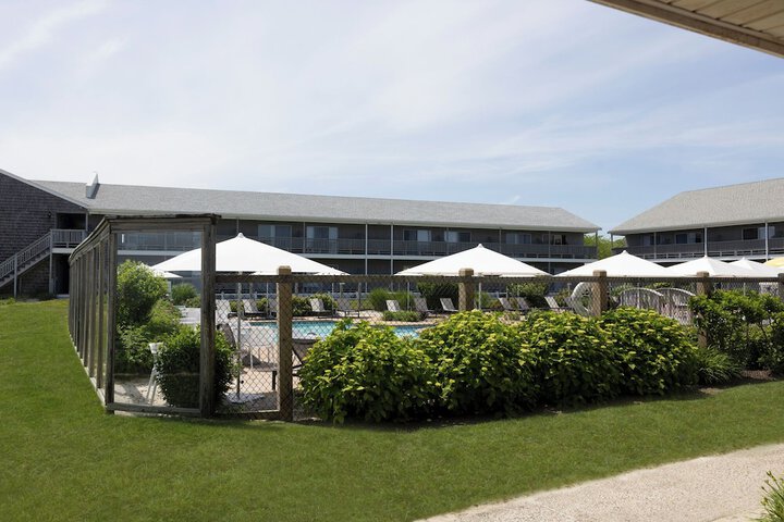 Riviera Beach Resort