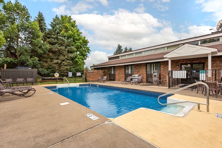 Pool 7 of 42