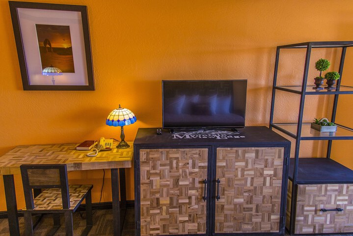 Room 22 of 49