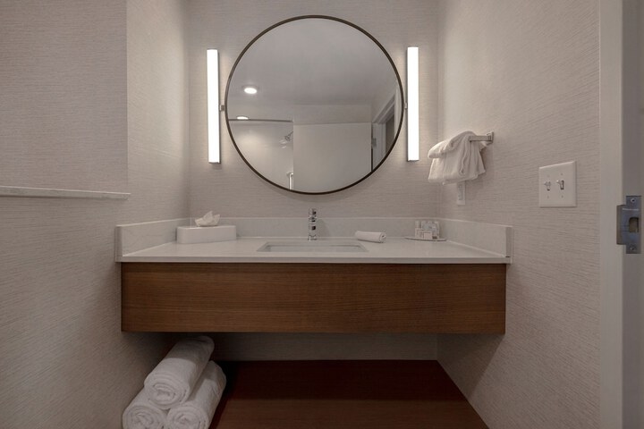 Room 22 of 55