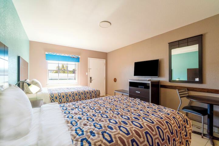 Woodfield Inn & Suites Hotel O Yoakum TX 111