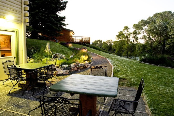 Yellowstone Valley Lodge an Ascend Collection Hotel