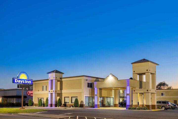 Days Inn by Wyndham Tonawanda / Buffalo