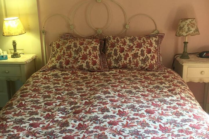 Room 46 of 156