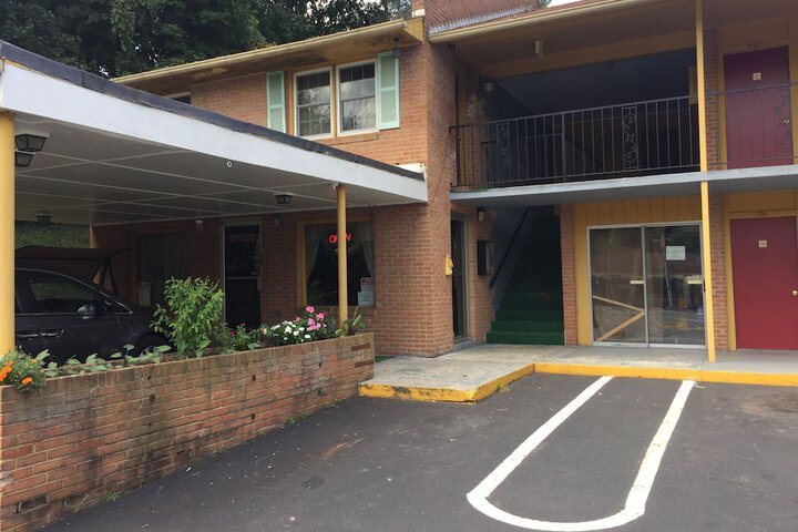 Royal Inn Motel