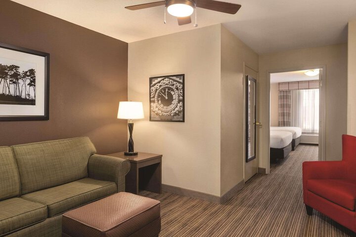 Room 13 of 31