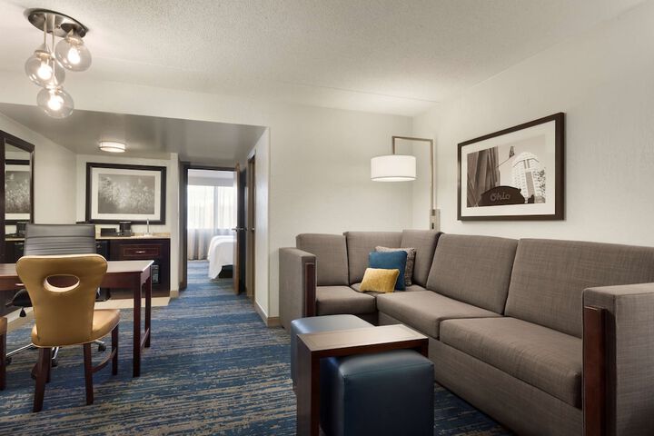 Room 30 of 43
