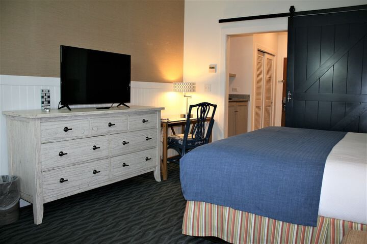 The Avenue Inn and Spa