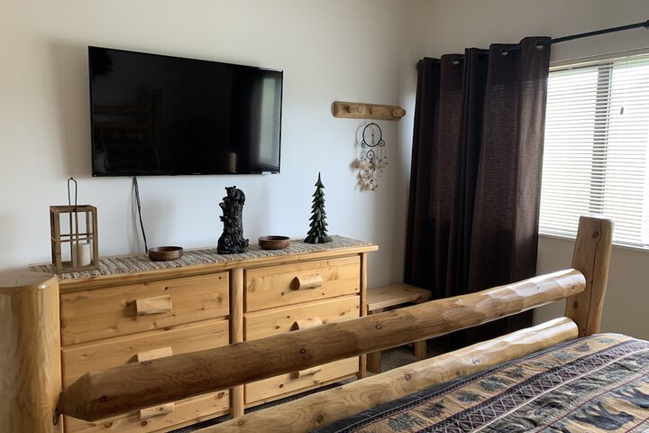 Room 106 of 188