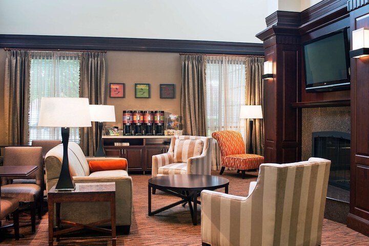 Hampton Inn & Suites Washington-Dulles International Airport