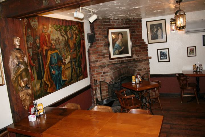 The Olde Angel Inn