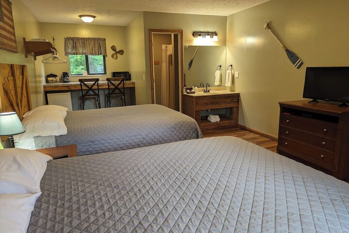 Room 27 of 48