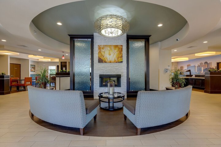 Hotel Interior 5 of 43