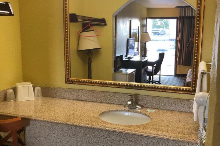 Kings Inn Mexia