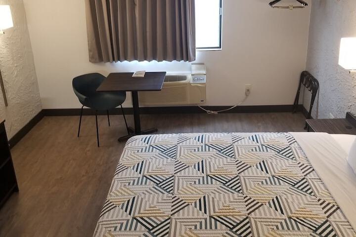 Motel 6 Elk Grove Village IL - OHare