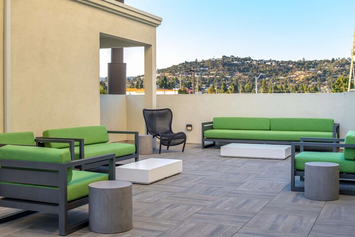Terrace/Patio 28 of 28