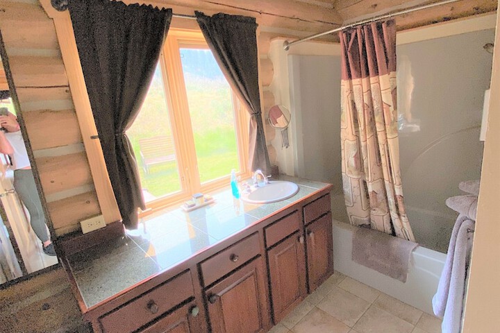 Rye Creek Lodge