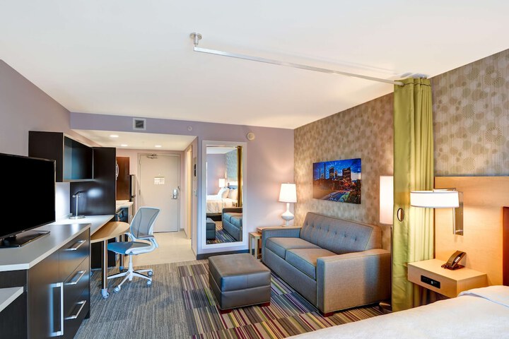 Room 16 of 47