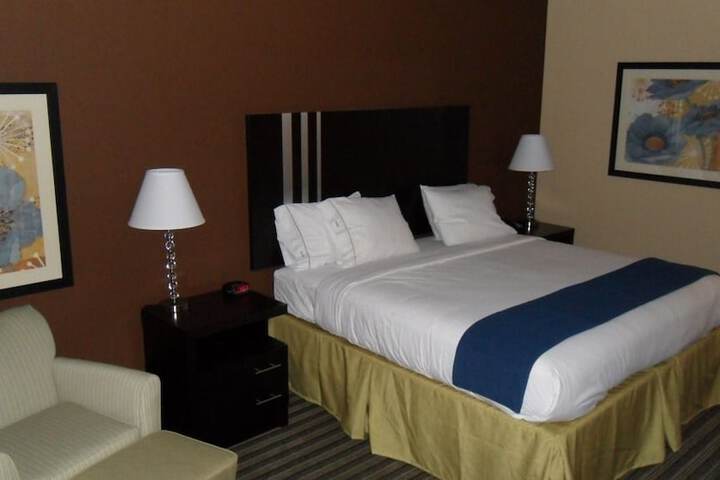 Holiday Inn Express Columbia by IHG