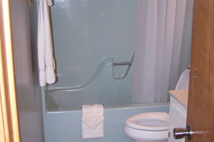 Room 26 of 53