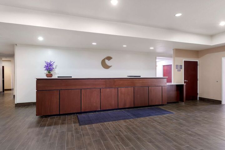 Hotel Interior 6 of 45