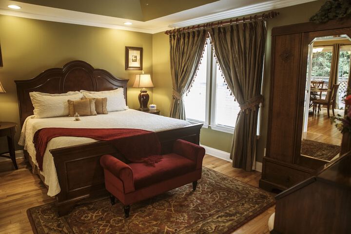 Room 49 of 87