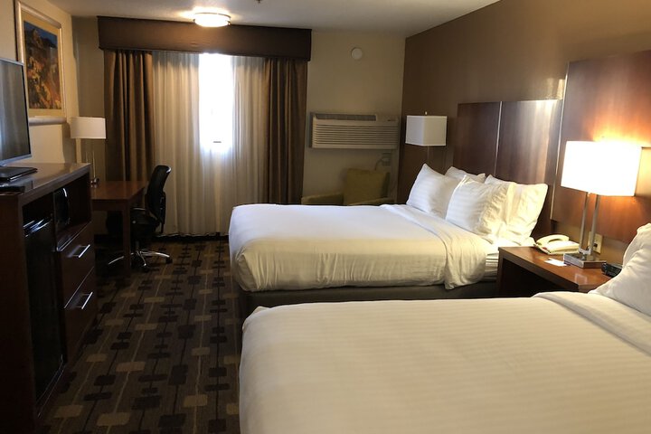Room 15 of 32