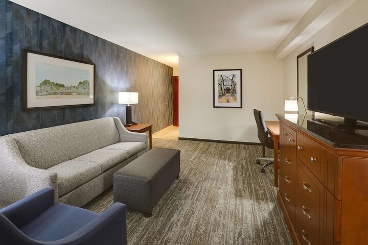 Room 13 of 56