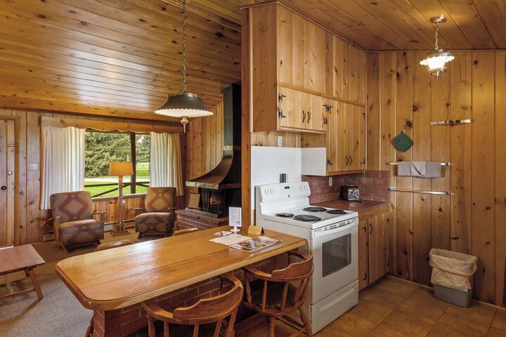 El Western Cabins & Lodges