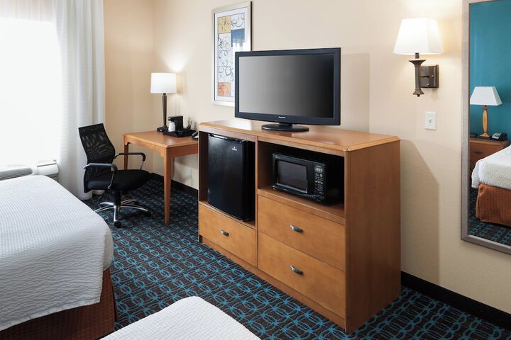 Room 21 of 37