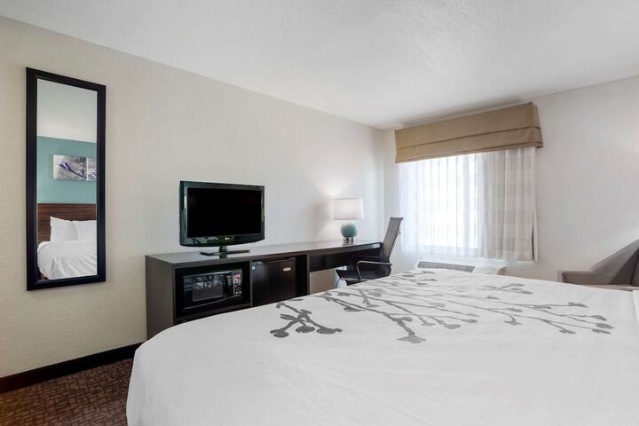 Room 20 of 31