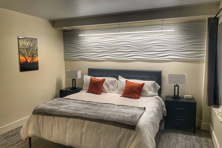 Room 9 of 36