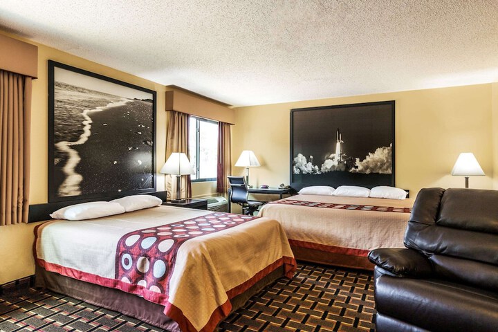 Room 28 of 58