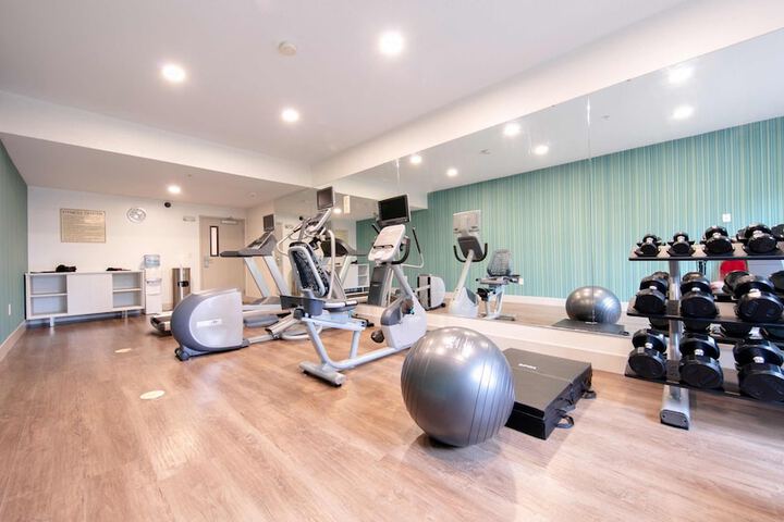 Holiday Inn Express & Suites Hood River by IHG