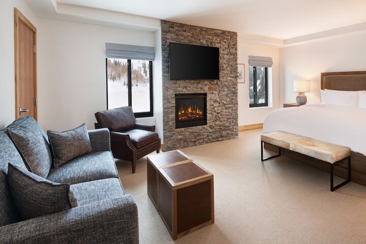 Room 20 of 71
