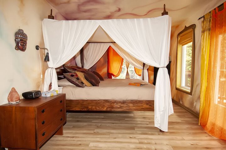 Room 19 of 37