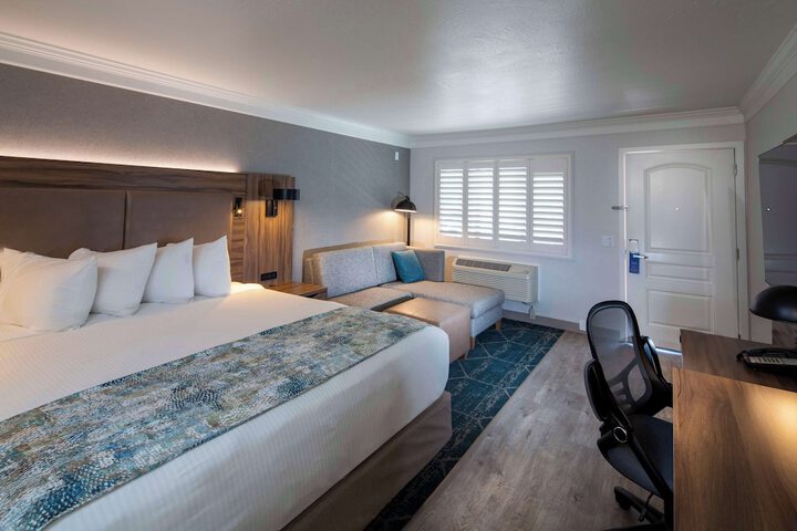 Best Western Plus Humboldt Bay Inn