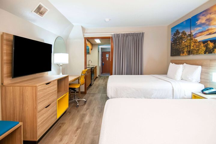 Room 22 of 48