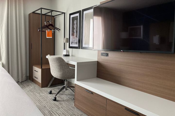 Room 18 of 49