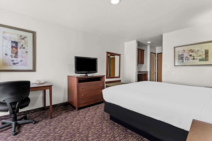 Room 18 of 40